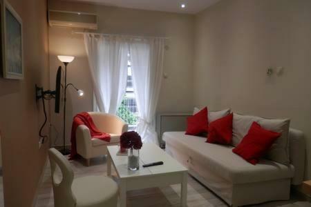 Modern Central Apartment Солун Екстериор снимка