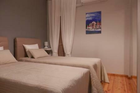 Modern Central Apartment Солун Екстериор снимка